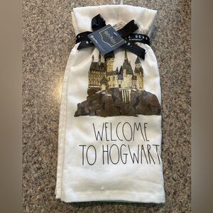 Rae Dunn Harry Potter Hogwarts Castle Hand Towels